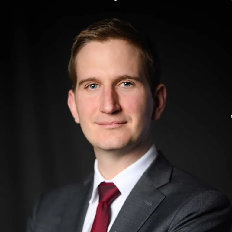 Mettre l’IA au service de l’intérêt général : une transformation déjà en marche (Théophile Cabannes, ex-conseiller IA de Clara Chappaz)